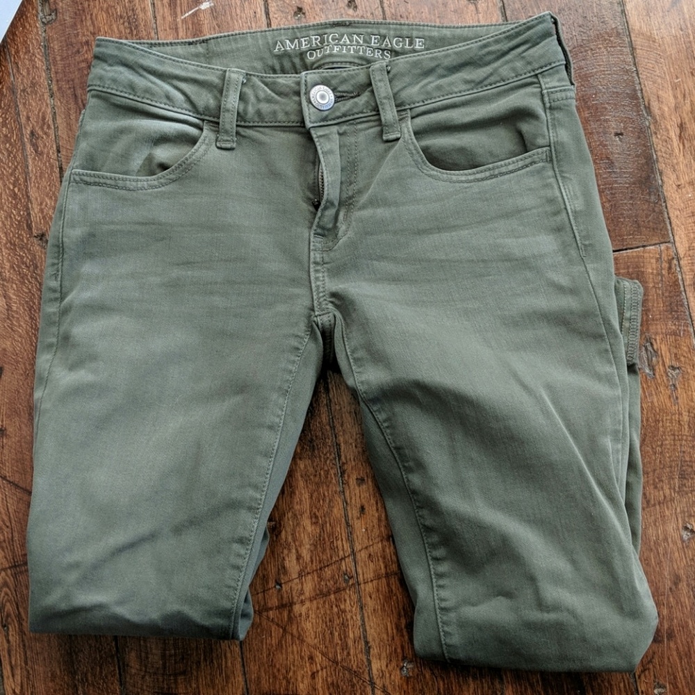 Low Rise Jeans